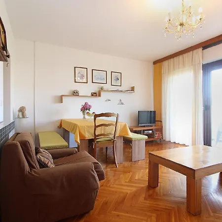 Fuer 7 Personen Ca 85 Qm In Pula, Istrien Istrische Riviera Apartment