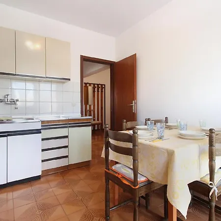 Fuer 7 Personen Ca 85 Qm In Pula, Istrien Istrische Riviera Apartment Pula